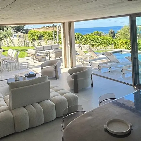 Cassiblue Cassis