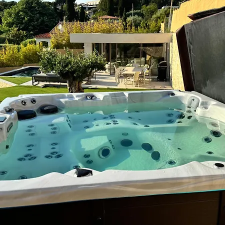Cassiblue Cassis